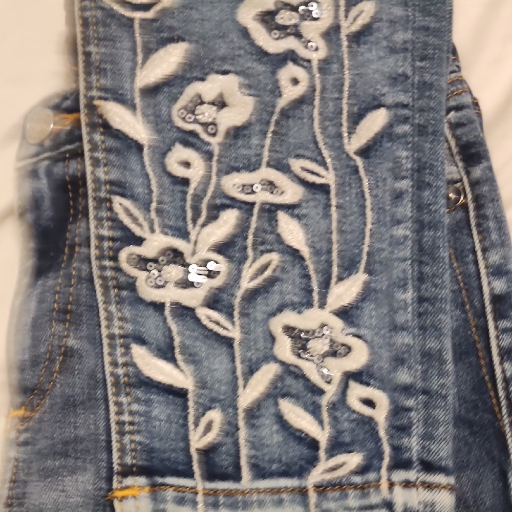 Miss Me Blue Ankle Cropped Jeans with Embroidery - Picture 9 of 9